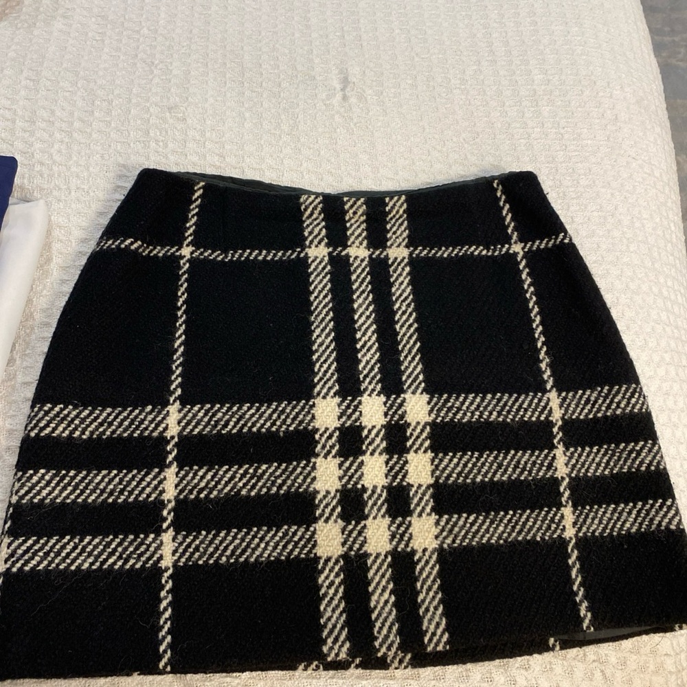 Burberry Plaid Black and Cream Mini Skirt